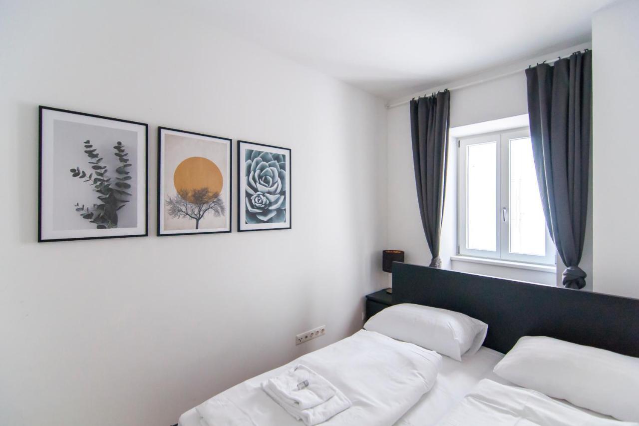 Easy Flat Molino Apartment Виена Екстериор снимка