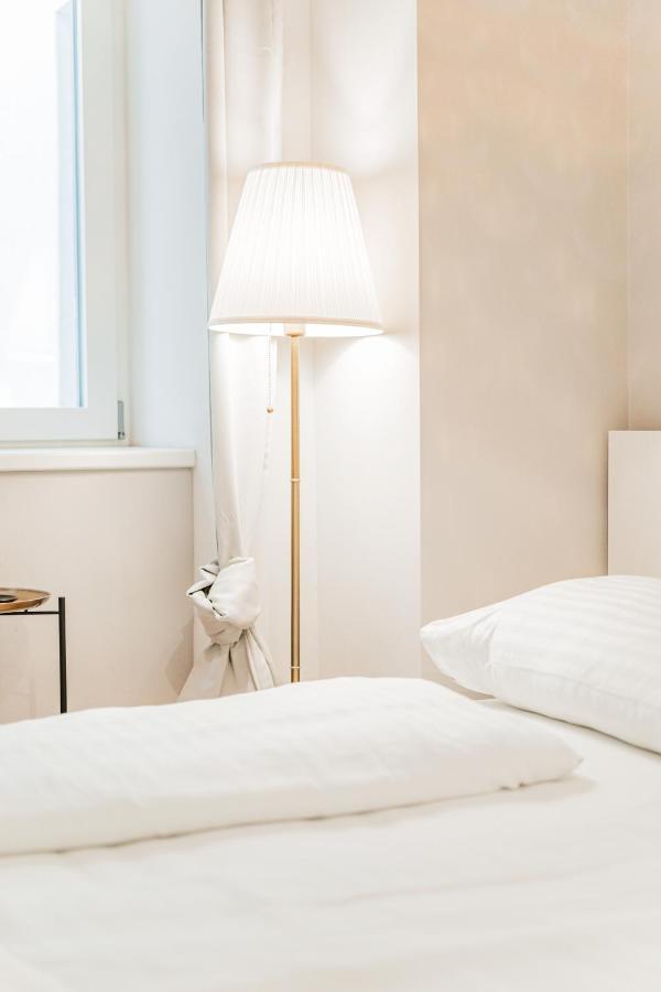 Easy Flat Molino Apartment Виена Екстериор снимка